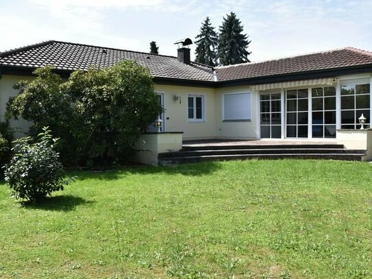 Toller Bungalow mit viel Platz in zentraler Lage von Pocking