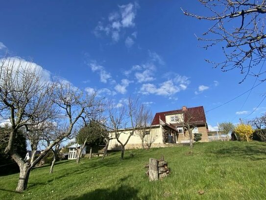 Einfamilienhaus mit unverbaubarem Blick- RESERVIERT!