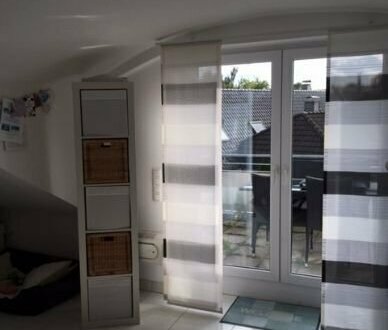 2-Zimmer-Wohnung im DG mit Balkon ideal für Singles oder MAX. 2 Pers.