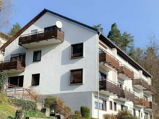 Zentral gelegene 1-Zimmer-Wohnung mit Balkon und Garage