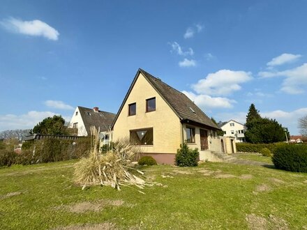 Einfamilienhaus mit großzügigem Grundstück in ruhiger Lage!