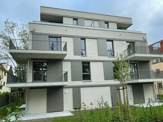 Erstbezug - tolle 4 RWG in ruhiger Lage mit Balkon - Nähe großer Garten