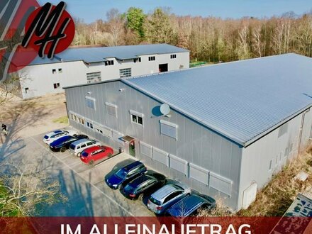 IM ALLEINAUFTRAG - Grundstück (10.000 m²) mit Lager (2 x 1.300 m²) & Büro (2 x 600 m²)