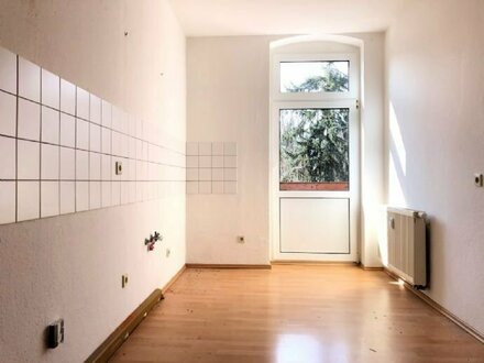 Azubis/Single aufgepasst! Große 1-Raum Wohnung mit Balkon