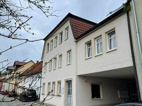 für Kapitalanleger- vermietete 2 Zi.-DG Wohnung in Bad Blankenburg