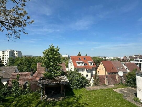 Lakeview - 3 room (2 Br) apartment in Böblingen with garage and parking and balkonies