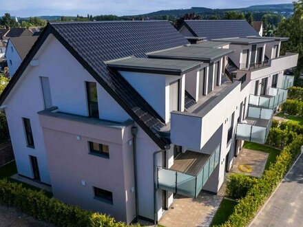 letzte 4 Zimmer Wohnung mit Balkon Süd -/ Westausrichtung