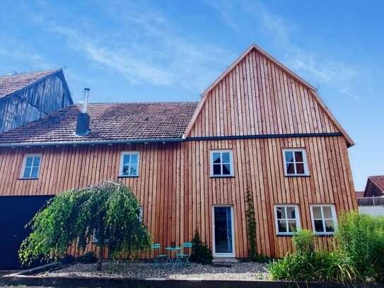 Ferienhaus oder ihr neues Zuhause an der Diemel?