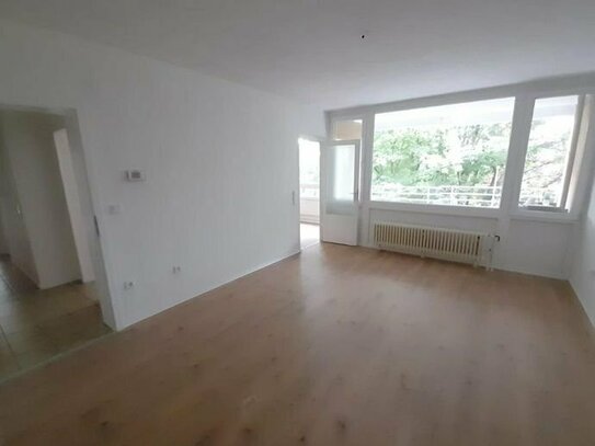 3 Zimmer Wohnung mit Balkon in Brackel