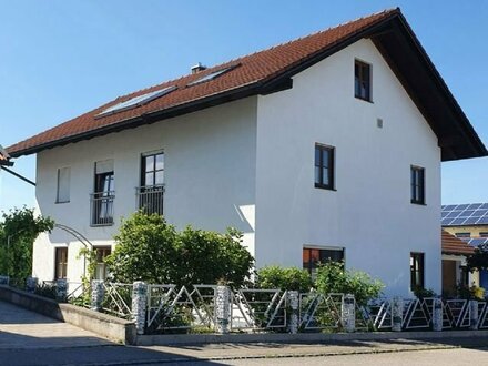 Traum für Familien - großes, sehr gepflegtes Wohnhaus mit Extras