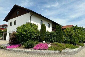 Topgepflegtes 1 - 2 Familiehaus in sehr ruhiger Wohnlage