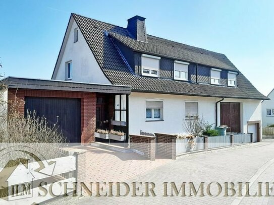 1 bis 2 Familienhaus mit 2 Garagen, Scheune, Garten, Stellplatz, Keller etc.