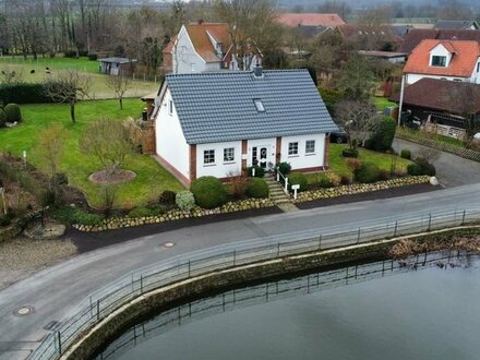 Exklusives Einfamilienhaus mit modernem Flair in ruhiger Lage in Ostseenähe Satjendorf mit großem Grundstück