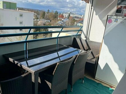 Sonnige 4-Zimmer Wohnung mit Balkon in Röthenbach