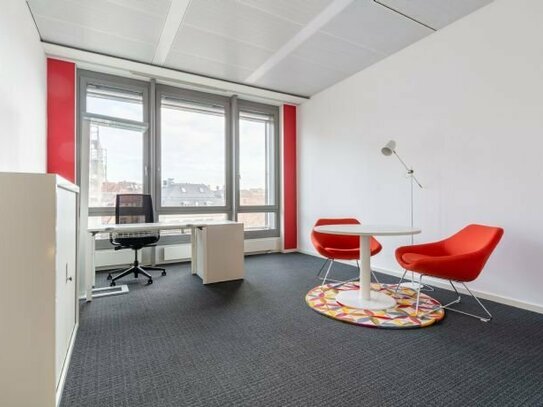 Voll ausgestatteter privater Büroraum für Sie und Ihr Team in Regus City Plaza