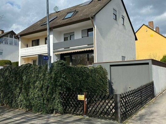 Doppelhaushälfte mit 6 Zimmern und Garage in Schwabach Limbach