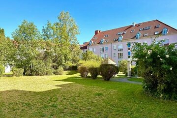 Großzügige Wohnung mit eigenem Garten im Herzen von Freiburg