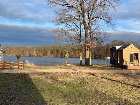 Kleines Haus direkt am See (Tinyhaus)