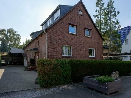 Tolles Haus mit viel Platz & Gewerbeeinheit Der große Garten ist ein Traum!