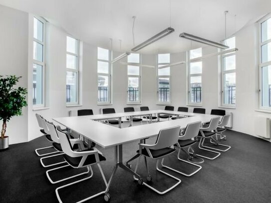 All-inclusive-Zugang zu professionellen Büroräumen für 10 Personen in Regus Bergedorfer Tor