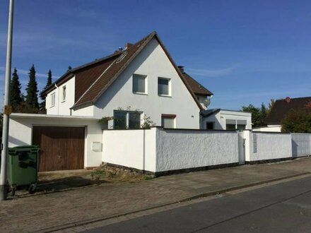 Lichtdurchflutete große 7 Zimmer Wohnung in Hannover-Seelhorst