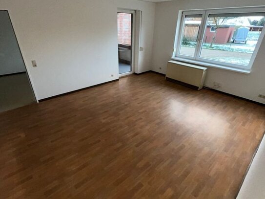 Stadtnah: Helle 2-Zimmer-Wohnung mit Balkon und Fahrstuhl in Lüchow