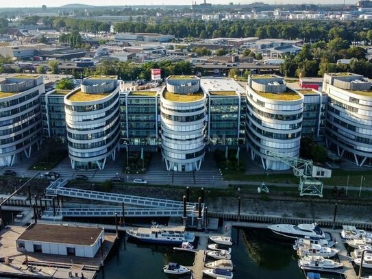 Five Boats - repräsentative Büroflächen mit Wasserblick!