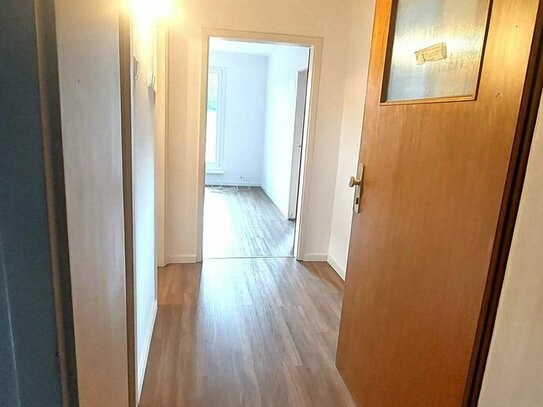 2-Zimmer-Wohnung auf 40,30 m² im Obergeschoss in ruhiger Stadtrandlage am Schirmitzer Weg in Weiden zu vermieten