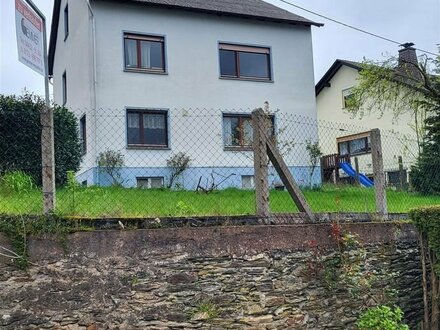 Einfamilienhaus mit Nebengebäuden zu verkaufen in Attenhausen
