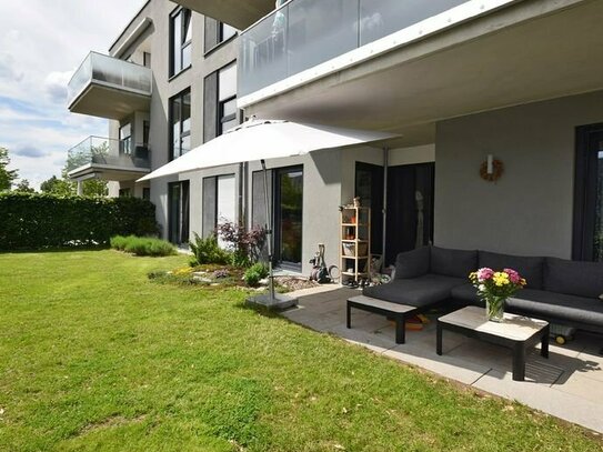 AIGNER - Gartenparadies in Altperlach: Moderne 3-Zimmer-Wohnung mit reichlich Platz zum Wohlfühlen