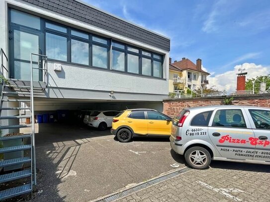 Großzügige Büroflächen in bester Lage mit freien Gestaltungsmöglichkeiten zu vermieten