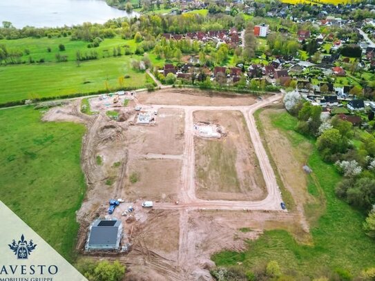 Mehrfamilienhaus Bauplatz! Ob Wasserski oder Ostseenähe, in Süsel sucht Bauherren.