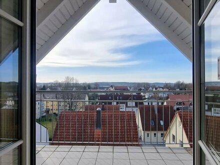 Exklusives Refugium: Traumhafte Maisonette-Oase mit atemberaubendem Panorama in Wertingen!