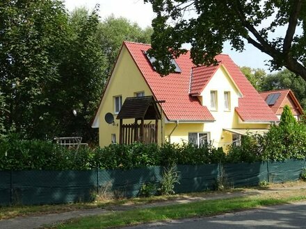 EFH im Dreieck Gifhorn-Braunschweig-Wolfsburg! Großer Garten m.Terrasse, viele Stellplätze!