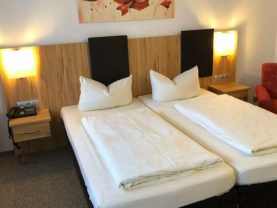 R E S E R V I E R T !! Erstklassig ausgestattetes und möbliertes Ferienappartement in Inzell mit Balkon!!!
