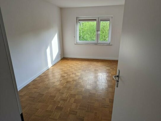 5-Zimmer Wohnung mit Balkon in Bad Schwartau