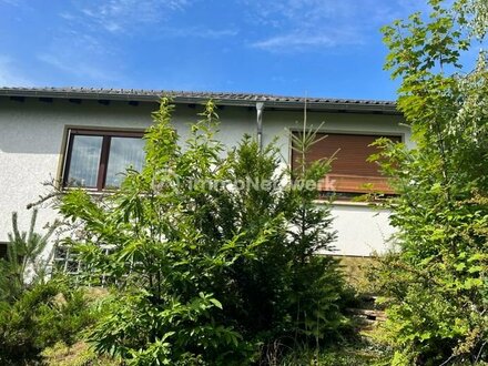 Ebenerdig und Naturverbunden! Traditioneller Bungalow am Waldrand.