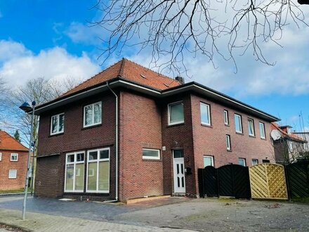 Kaufpreisreduzierung: Gepflegtes Mehrgenerationshaus mit drei Wohnungen und Ausbaupotenzial in Nordenham zu verkaufen