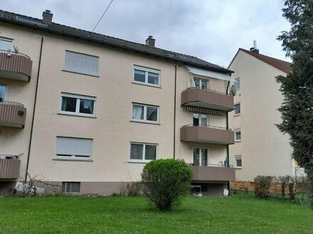 Zentral gelegene 3-Zimmer-Wohnung mit EBK und Balkon