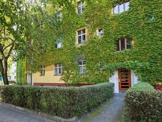 Mit Balkon und 2,5 Zimmern: Vermietete Eigentumswohnung zur Kapitalanlage in Prenzlauer Berg