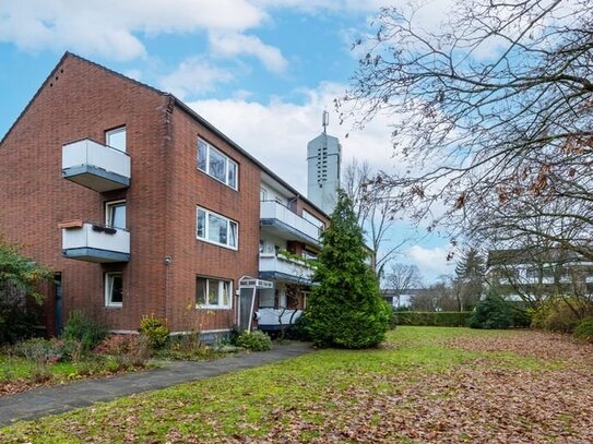 potentialreiche, gut geschnittene 4- Zimmer Wohnung in schöner Wohnlage in Urdenbach