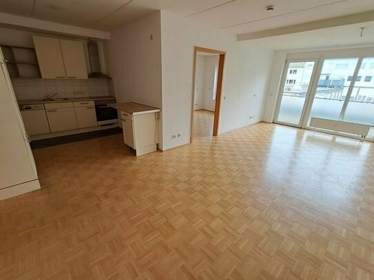 Zentral in Würselen: Barrierefreie 2-Zimmer-Wohnung mit Einbauküche und Balkon