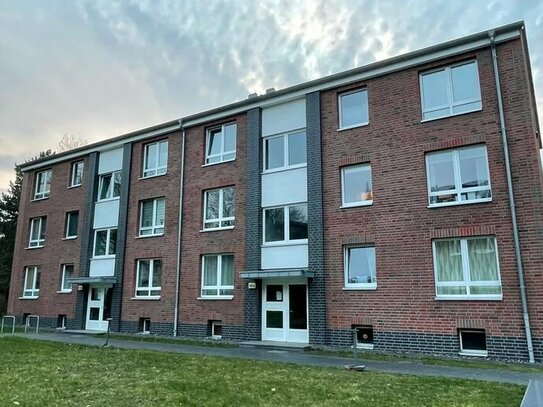 Attraktive 2-Zi.-Whg. mit Balkon in HH-Oldenfelde (Rahlstedt)