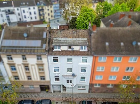 Vermietetes Mehrfamilienhaus am Borsigplatz in Dortmund mit Werkstatt und Garage