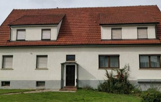 2 zum Preis von 1 - Doppelhaus in ruhiger Lage mit Garten - zum Innenausbau vorbereitet