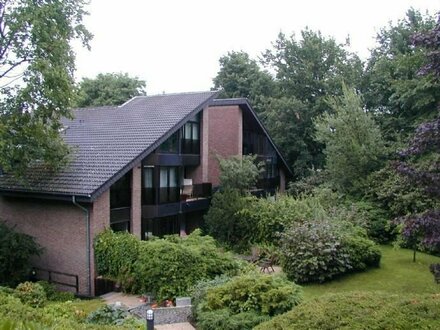 großzügige 7,5-Zi.-Maisonettewohnung mit Dachterrasse in schöner Parkanlage