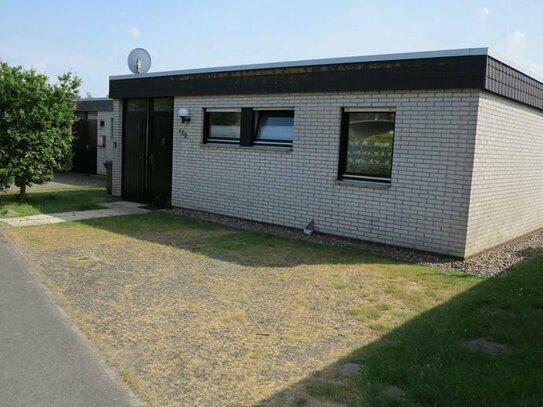 Moderner Bungalow an der Nordsee, direkt am Deich