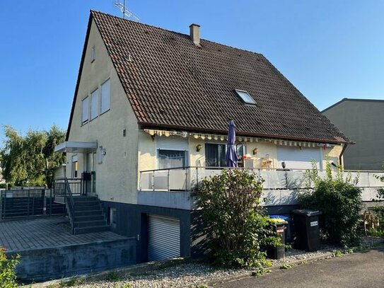 Komplett vermietetes 2-Familienhaus mit Einliegerwohnung in Dettingen-Teck