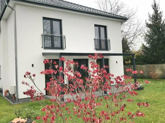 Einfamilienhaus top ausgestattet Niedrigenergie Bauweise