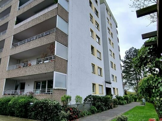 Handwerkertraum: Sanierungsbedürftige 3-Zimmerwohnung mit großem Balkon in Dormagen-Nord